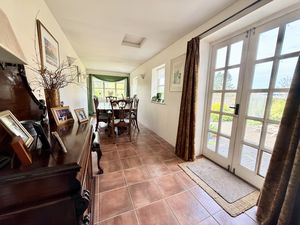 Photo 18- click for photo gallery